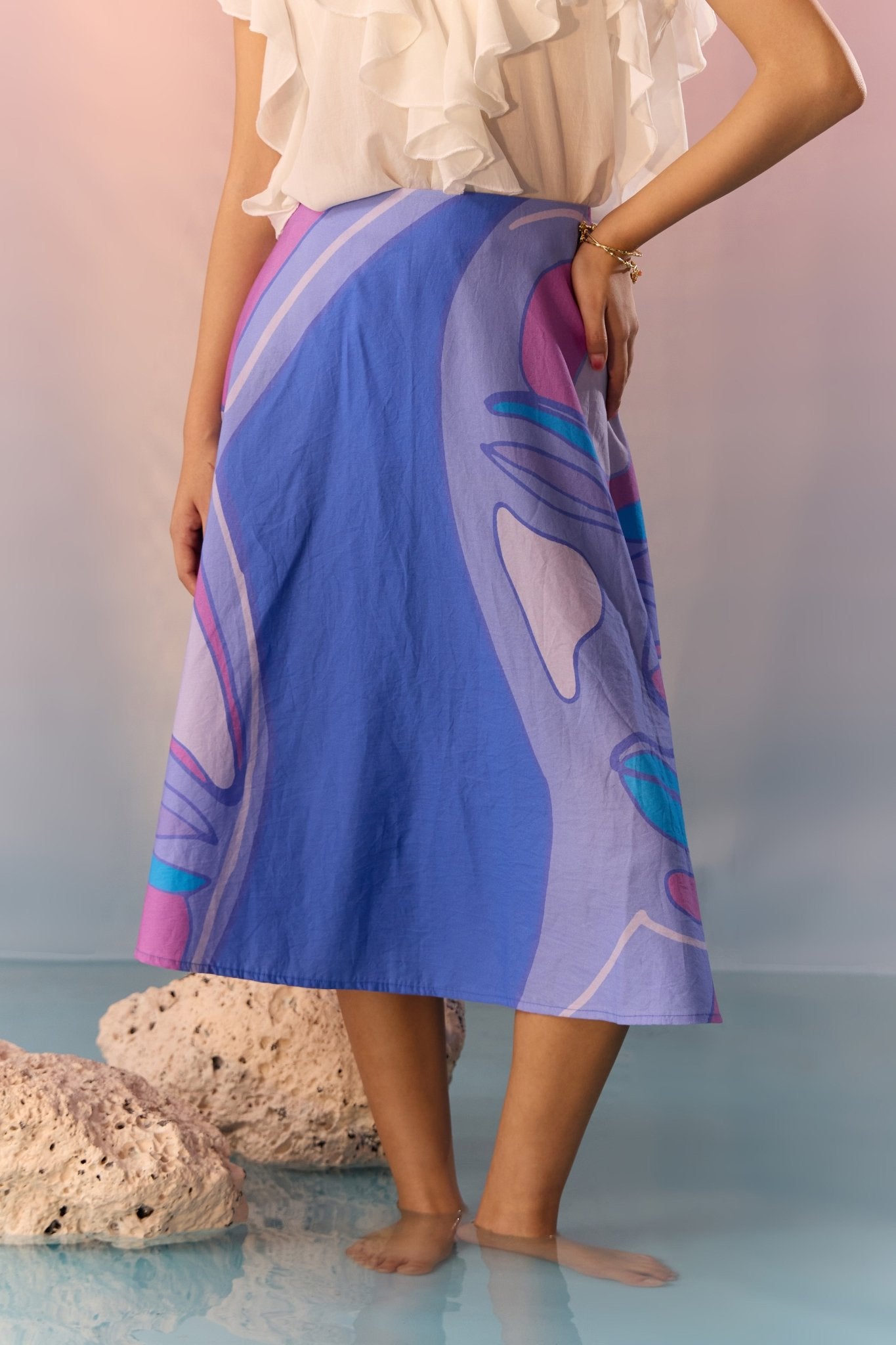 Blue Yin Yang Face Print Skirt - Western Era Bottoms for women