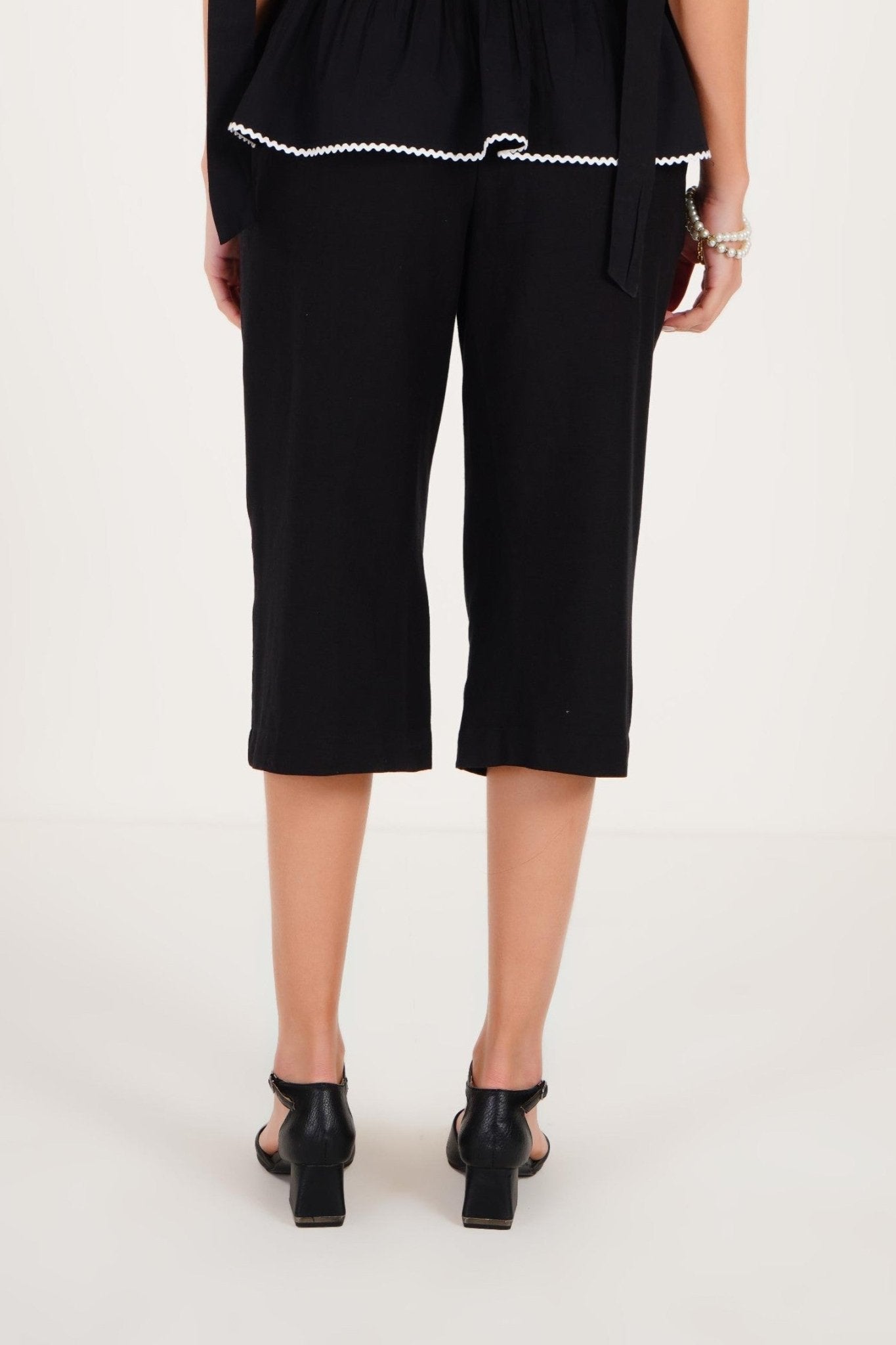 Cropped Pants - Western Era Bottoms for women