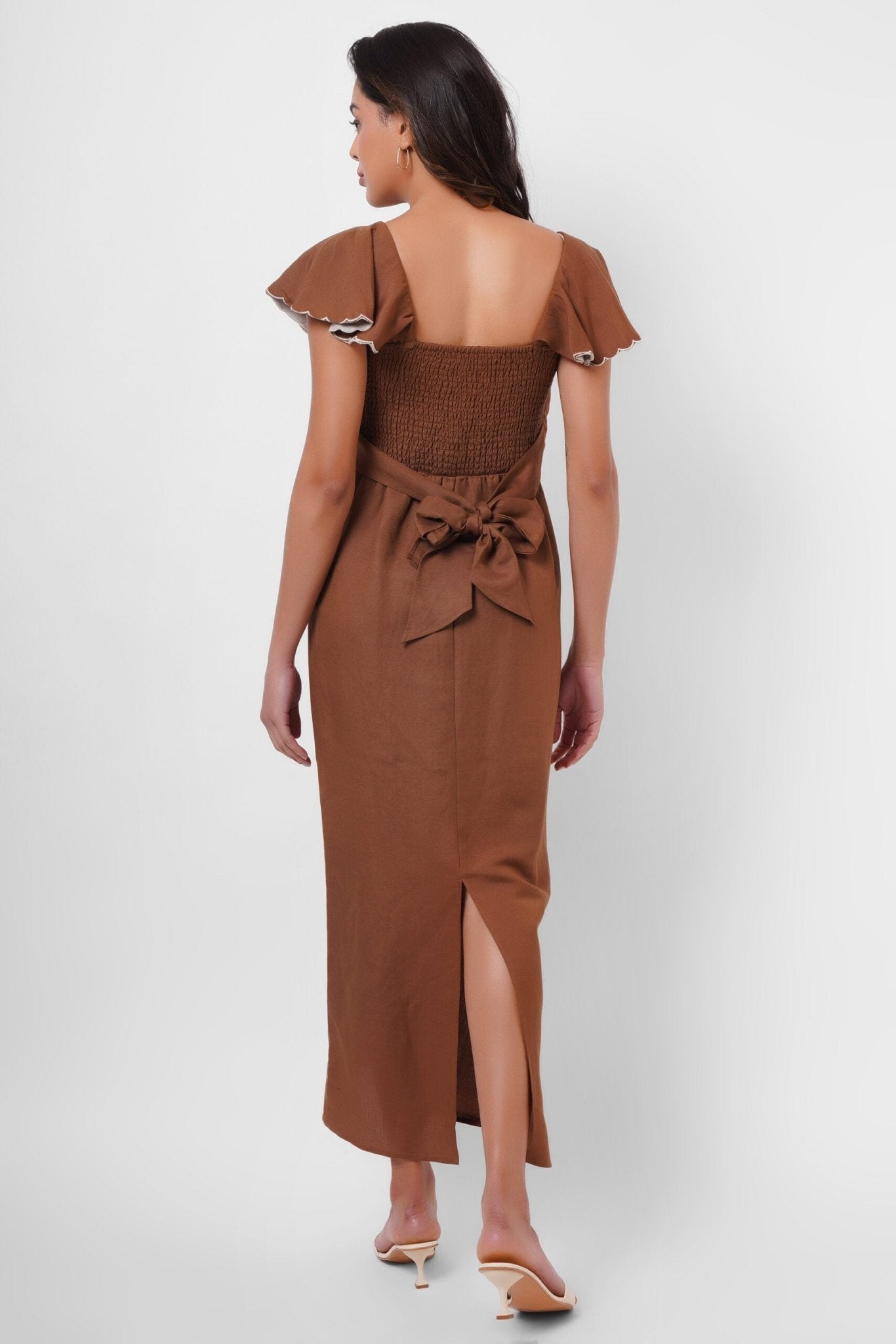 Scalloped Embroidery Brown Long Dress With Victorian Collar - Western Era Dresses for women