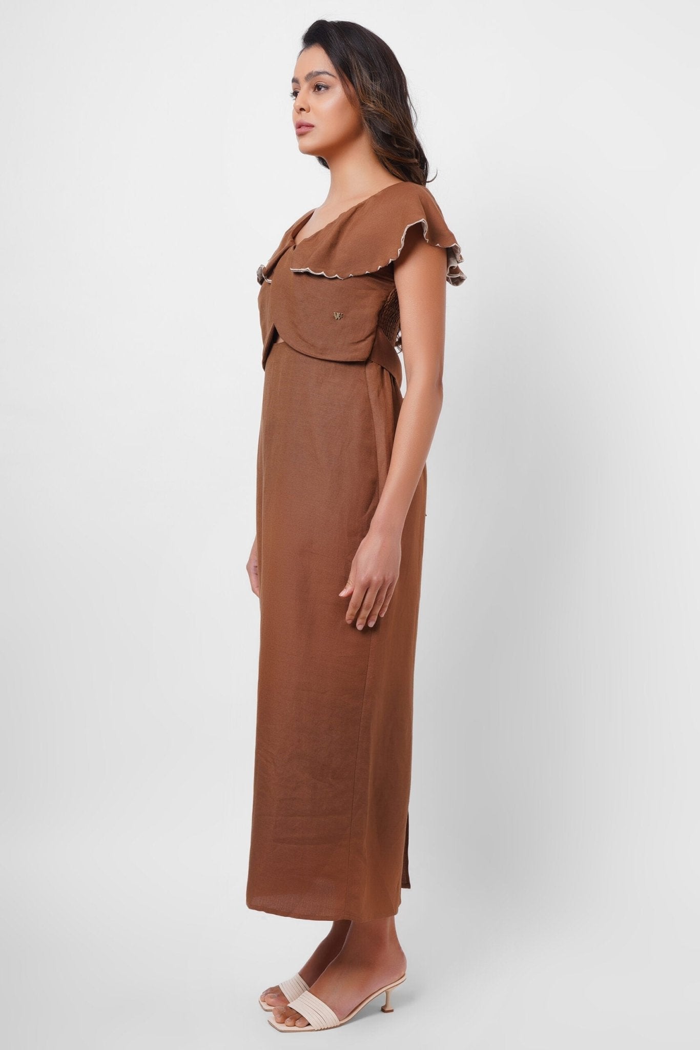 Scalloped Embroidery Brown Long Dress With Victorian Collar - Western Era Dresses for women