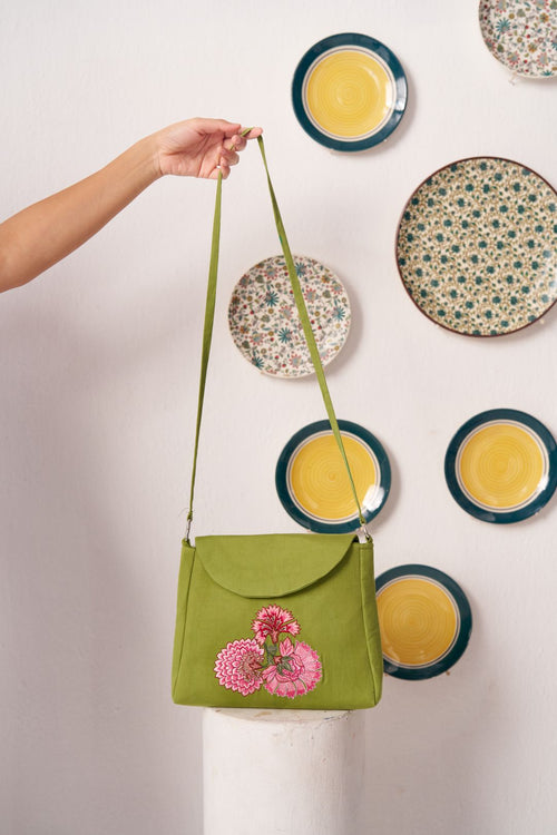 Velina Floral embroidered green bag