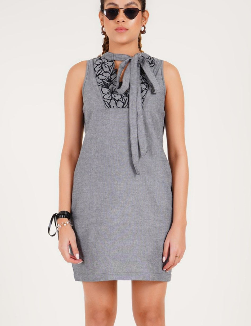 Cutwork yoke tie dress - Western Era Dresses for women