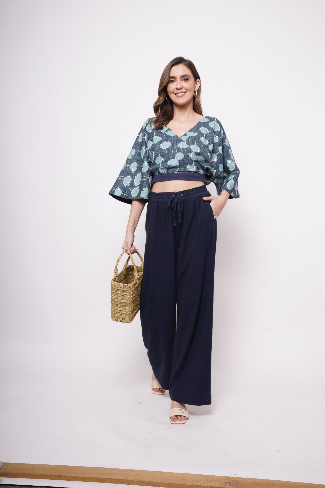 Elasticated waist straight fit trouser - Western Era trousers for women