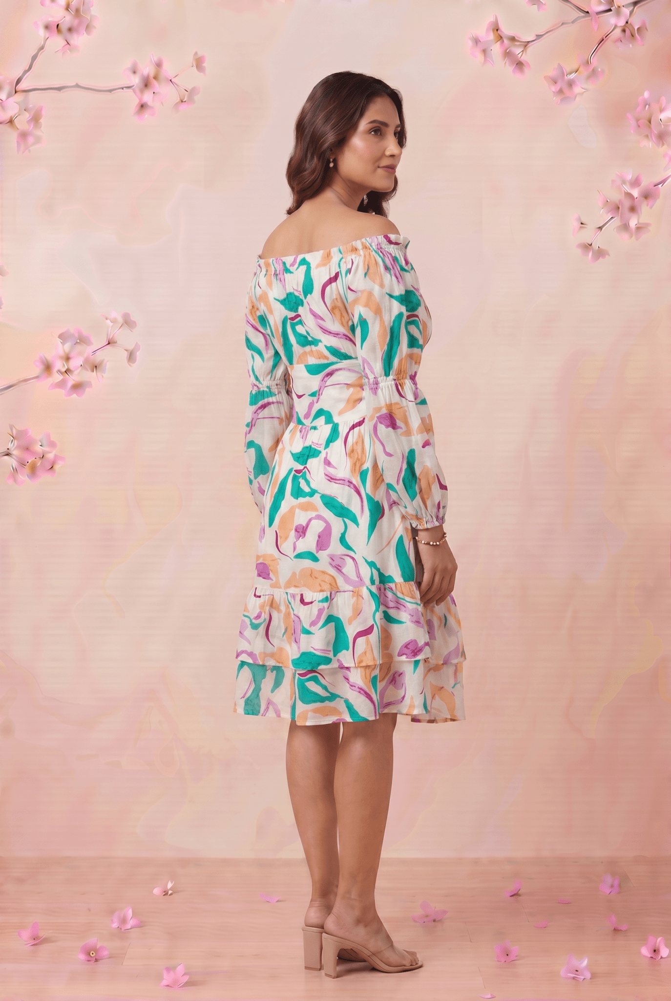 Gathered Neckline And Voluminous Multi - Layer Flare Dress - Western Era Dresses for women