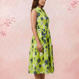 Green Floral Print Sleeveless Front Loop Flared Midi Dress - Western Era Dresses for women
