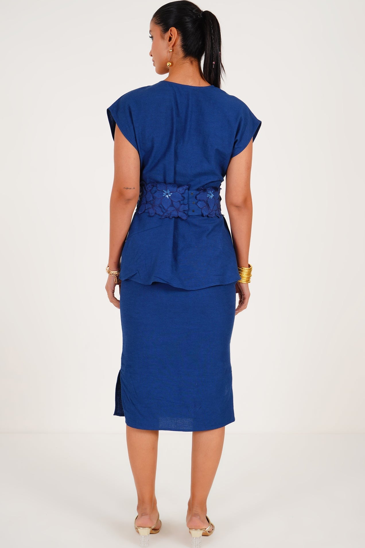 Knot Detail Midi Dress With Embellished Belt - Western Era Dresses for women