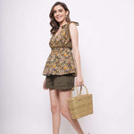 Single pleated olive green shorts - Western Era shorts for women
