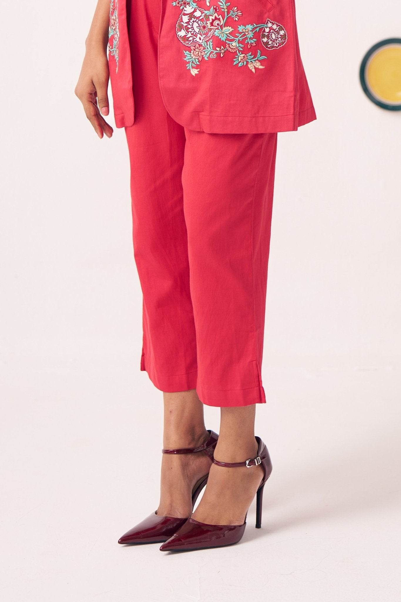 Veyona Red Regular Fit Cotton Trouser - Western Era trousers for women