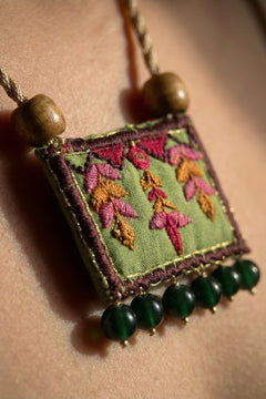Vintage Bloom Handmade Embroidered Necklace - Western Era for women